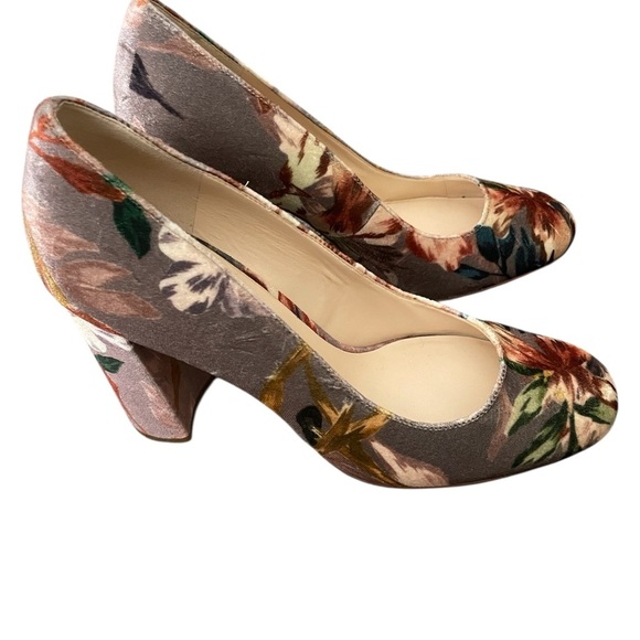 Nine West velour floral heels-8 - Picture 3 of 8